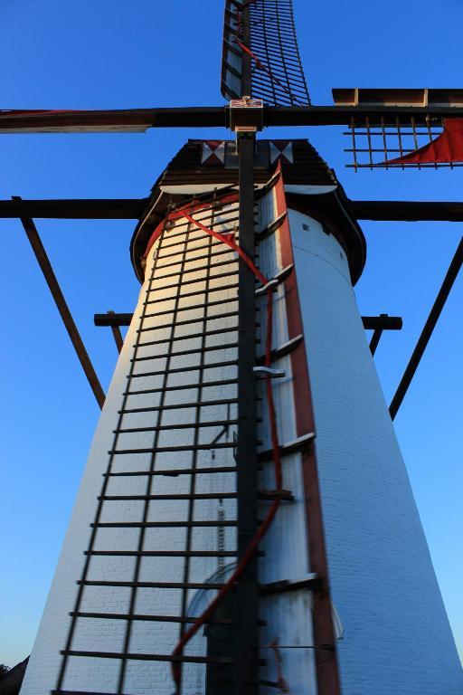 Vila De Rosmolen Ertvelde Exteriér fotografie