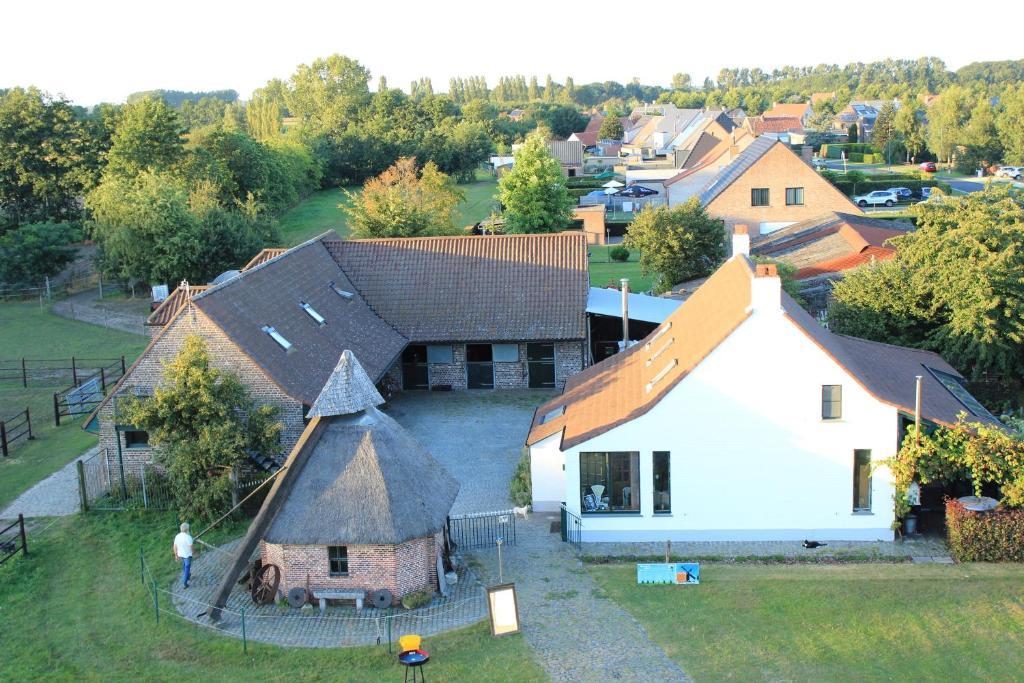 Vila De Rosmolen Ertvelde Exteriér fotografie